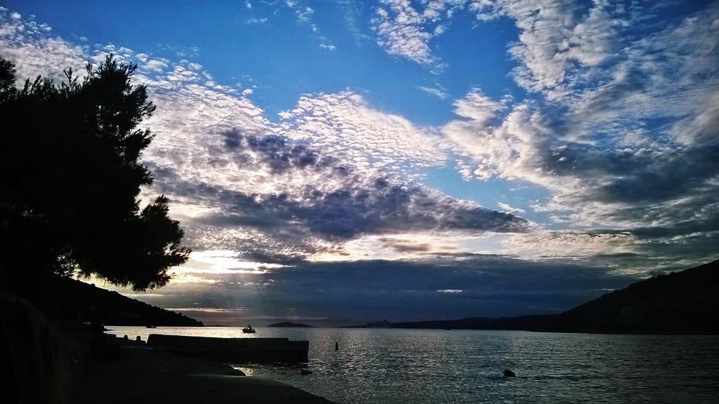 Apartmani Conar Veliki Drvenik Dış mekan fotoğraf