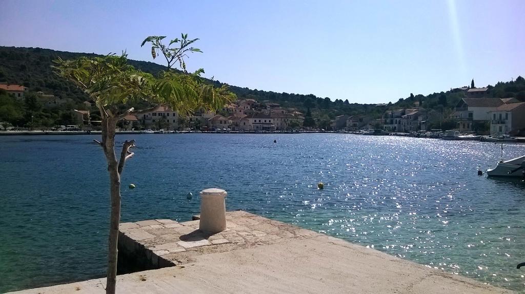 Apartmani Conar Veliki Drvenik Dış mekan fotoğraf