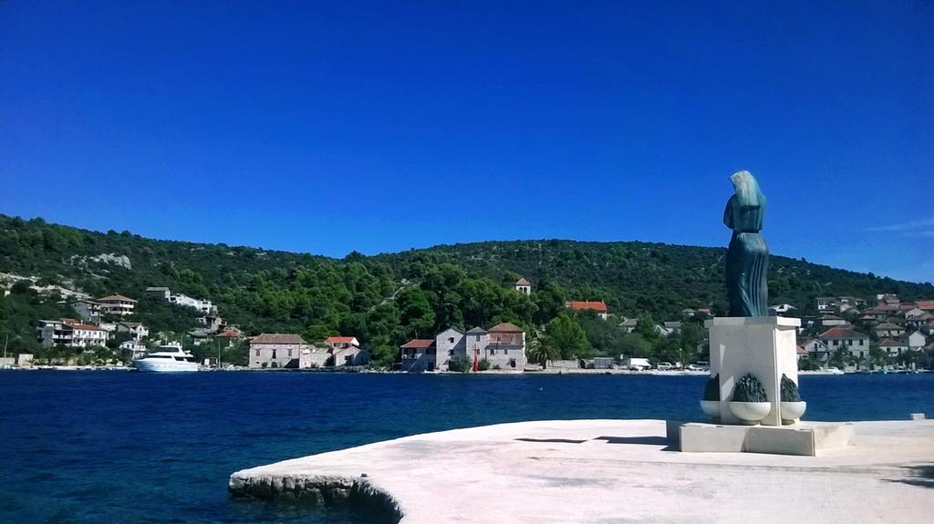 Apartmani Conar Veliki Drvenik Dış mekan fotoğraf