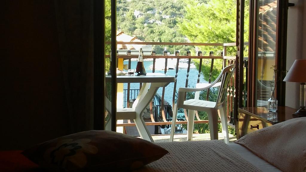 Apartmani Conar Veliki Drvenik Dış mekan fotoğraf
