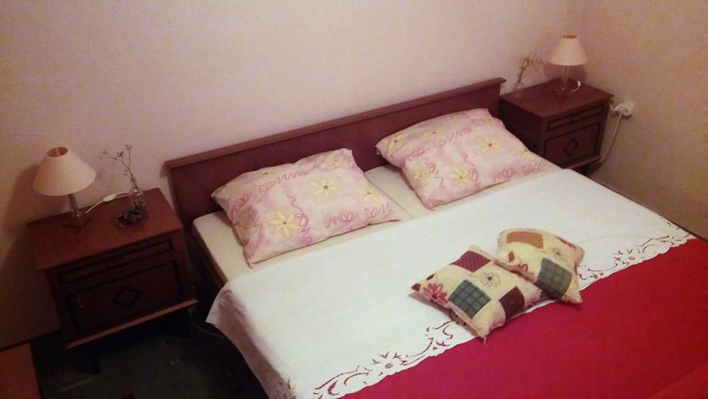 Apartmani Conar Veliki Drvenik Dış mekan fotoğraf